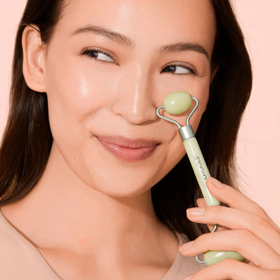ECOTOOLS Jade Facial Roller and Gua Sha Stone Duo