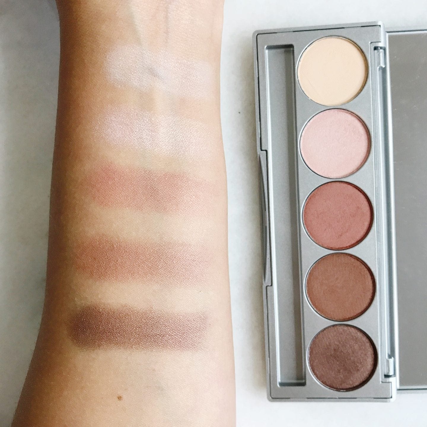 COLORESCIENCE Pressed Mineral Beauty On The Go Palette